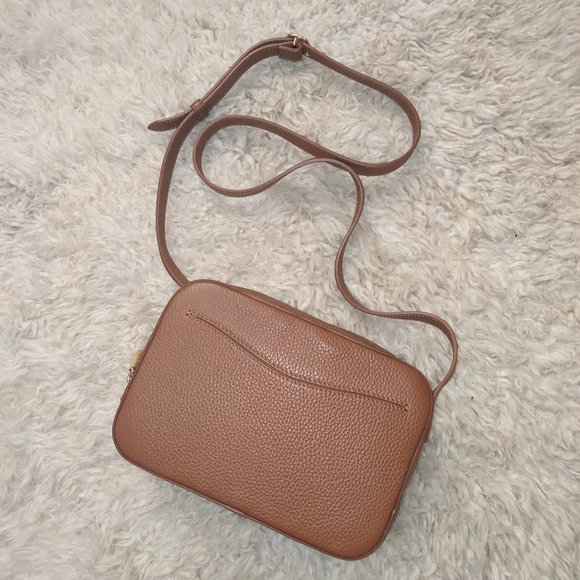 Cuyana Handbags - Cuyana Camera Bag
